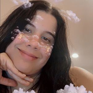 Meet your Posher, Rocio